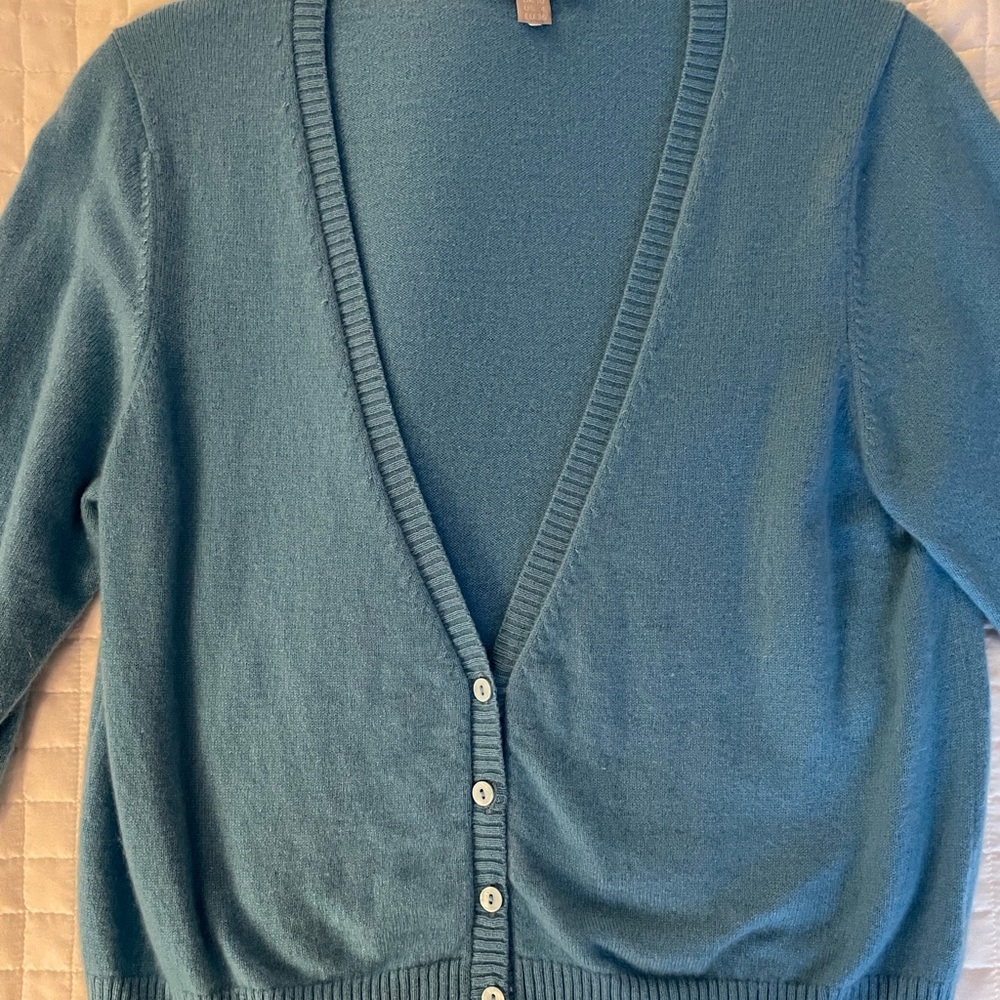 100% Cashmere Pure Collection Light Blue Buttoned Cardigan - small size 4